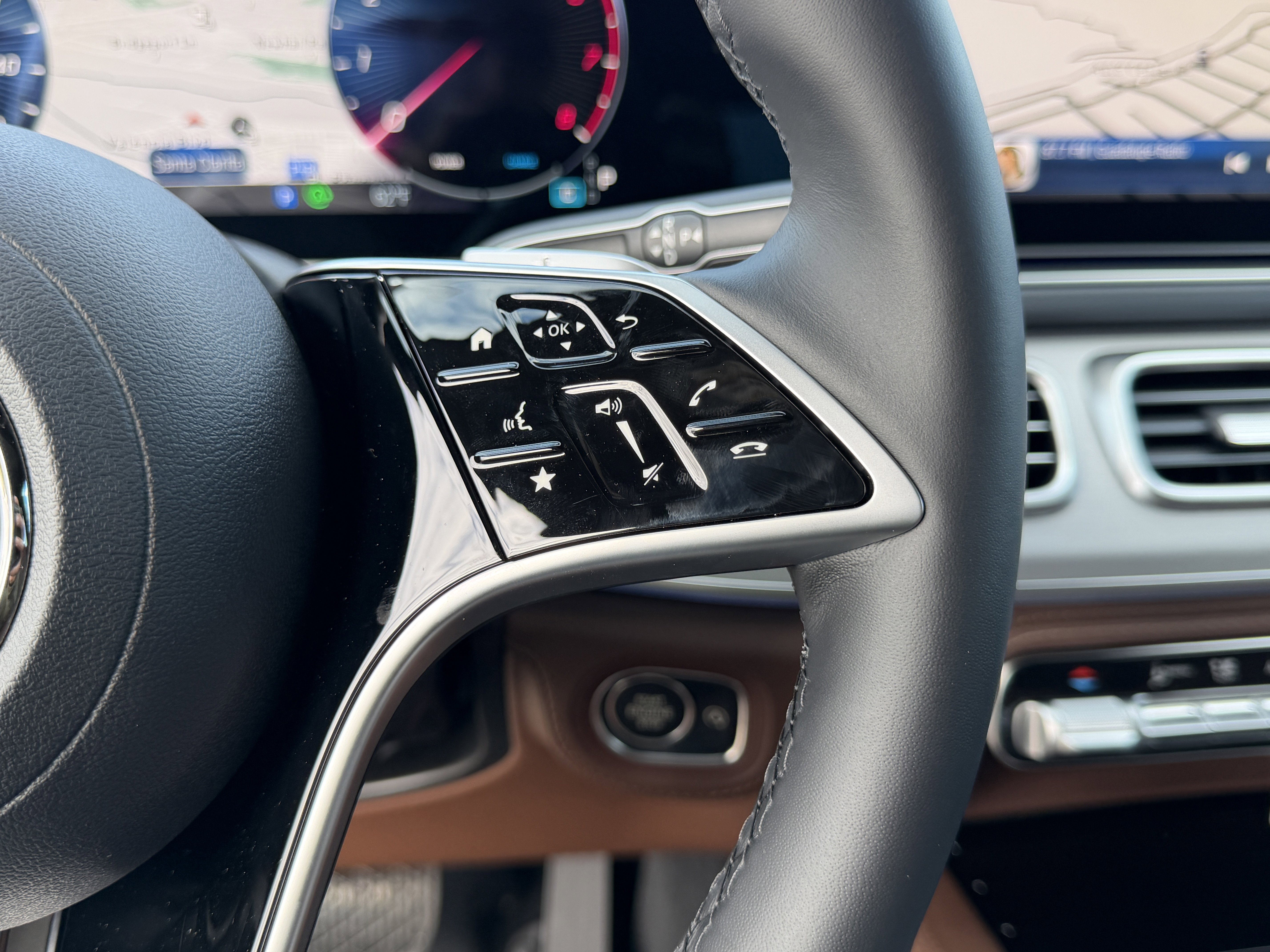 New 2026 Mercedes-Benz GLE 450 4MATIC Coupe image 24