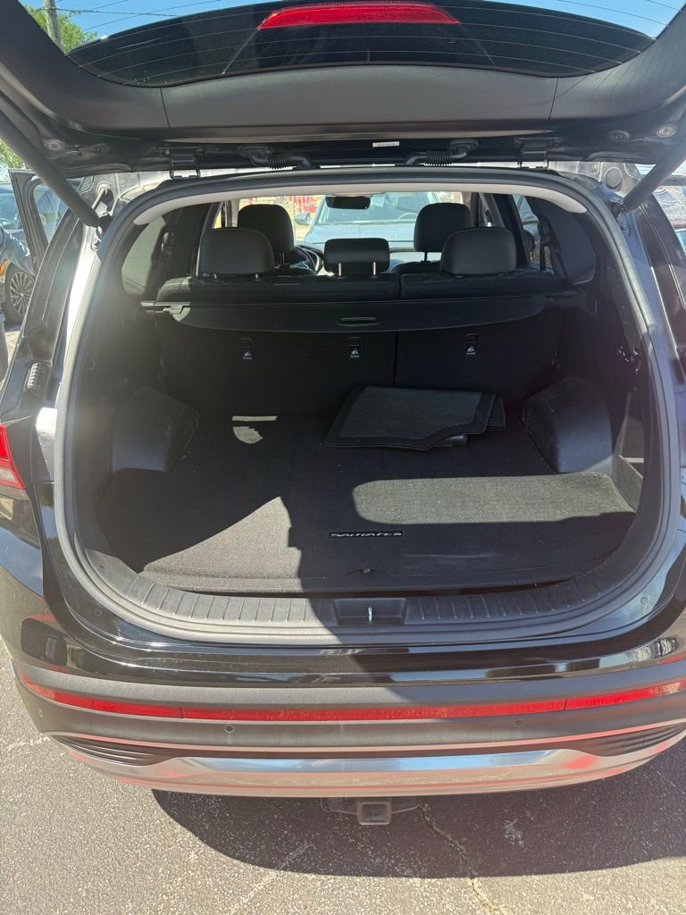 Used 2021 Hyundai Santa Fe SEL Premium image 6