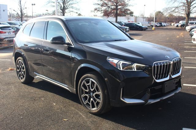 Used 2025 BMW X1 xDrive28i w/ Technology Package image 1