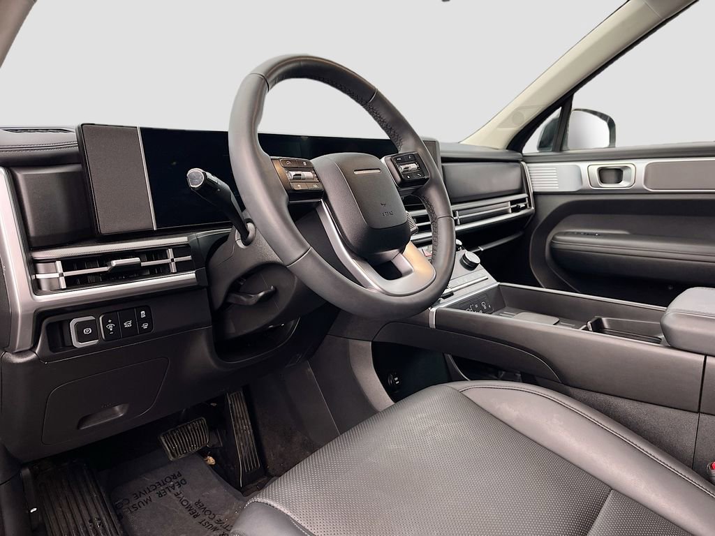 Used 2025 Hyundai Santa Fe XRT image 9