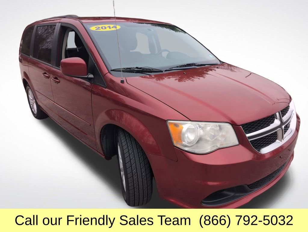 Used 2014 Dodge Grand Caravan SXT w/ Rear Park Assist Package image 9