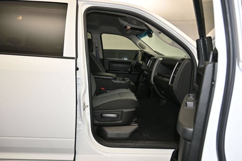 Used 2024 RAM 1500 Tradesman w/ Tradesman SXT Package AWD/4WD image 26