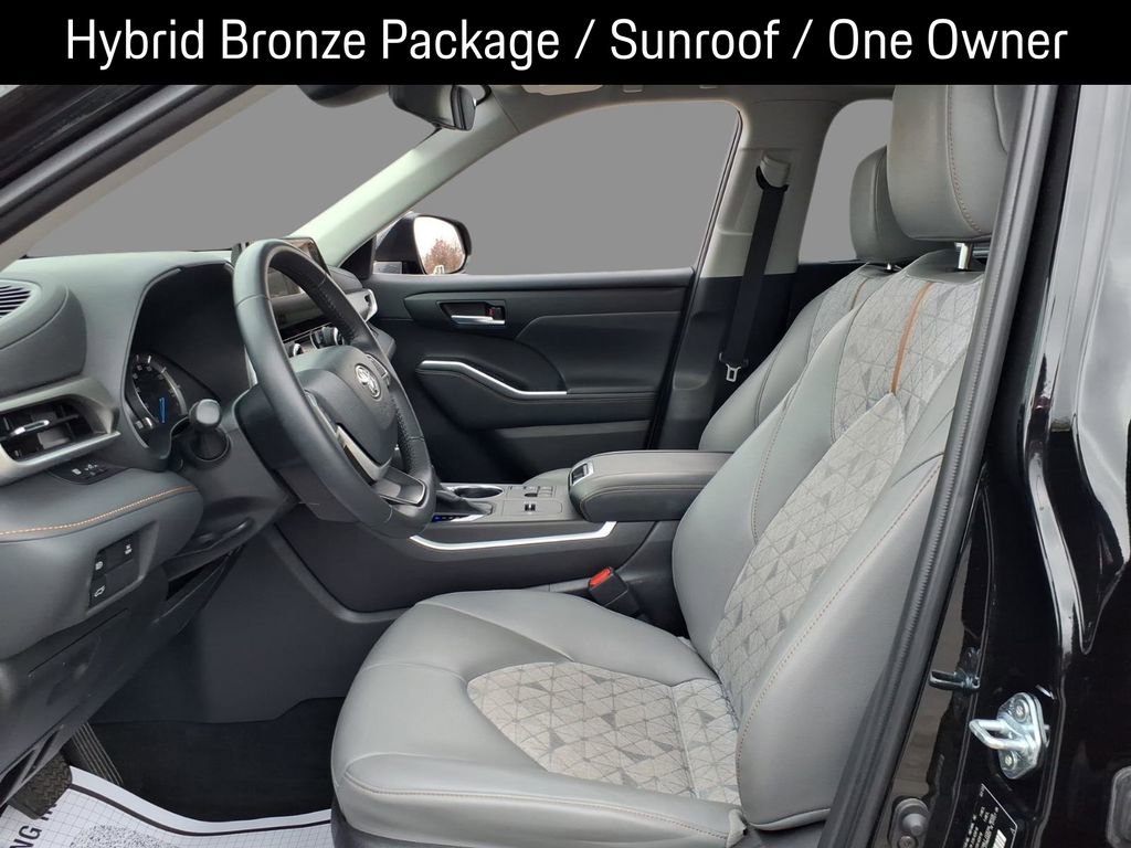 Used 2023 Toyota Highlander Bronze Edition image 20