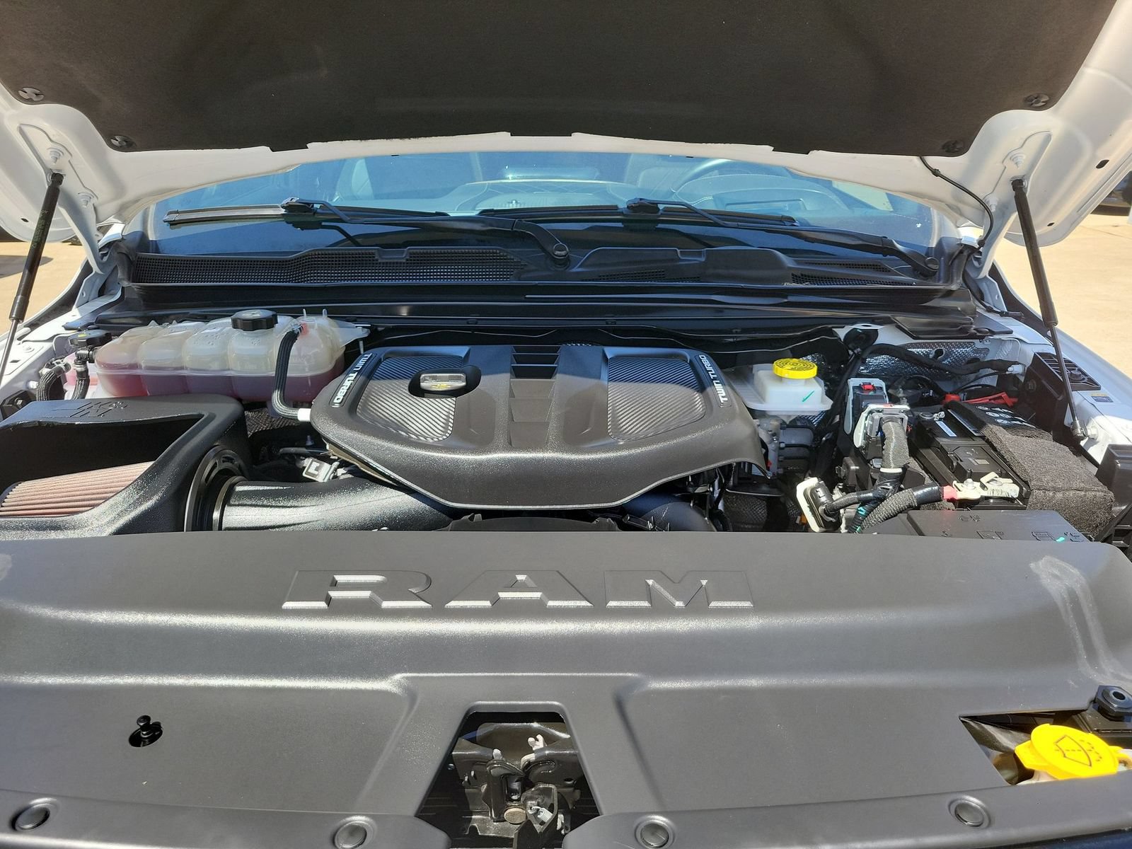Used 2025 RAM 1500 Limited AWD/4WD image 31