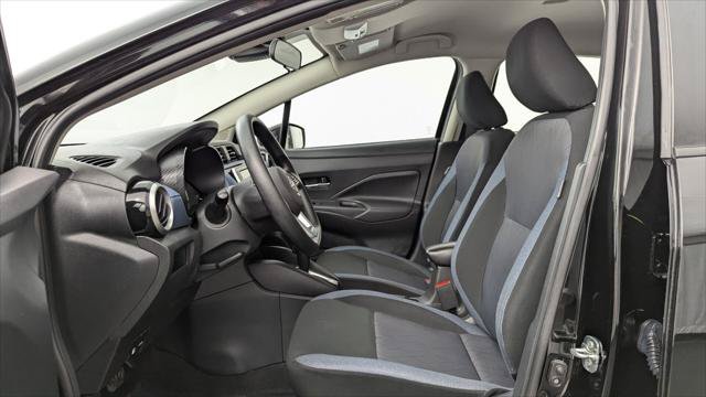 Used 2025 Nissan Versa SV FWD image 14