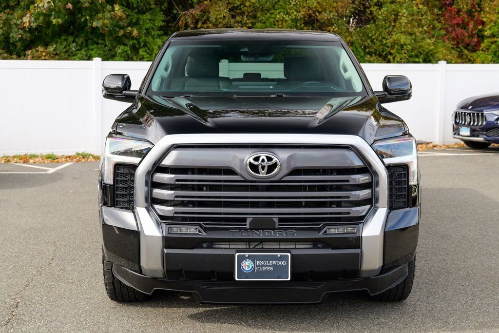 Used 2023 Toyota Tundra Limited image 2
