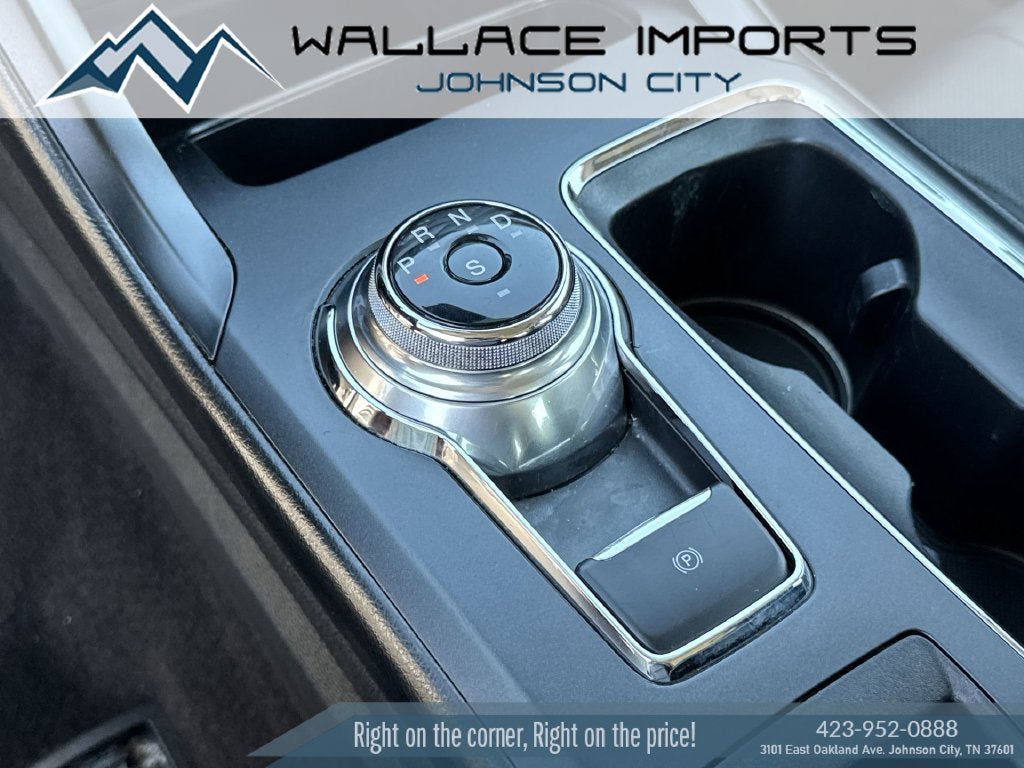 Used 2020 Ford Fusion Titanium AWD/4WD image 18