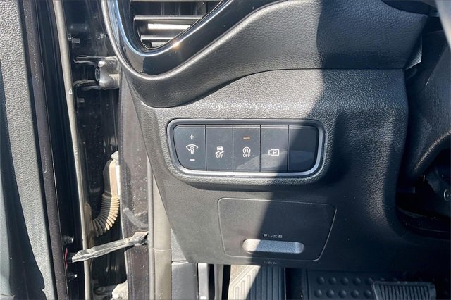 Used 2023 Kia Soul EX image 29