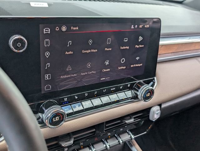 Used 2023 GMC Canyon Denali image 30