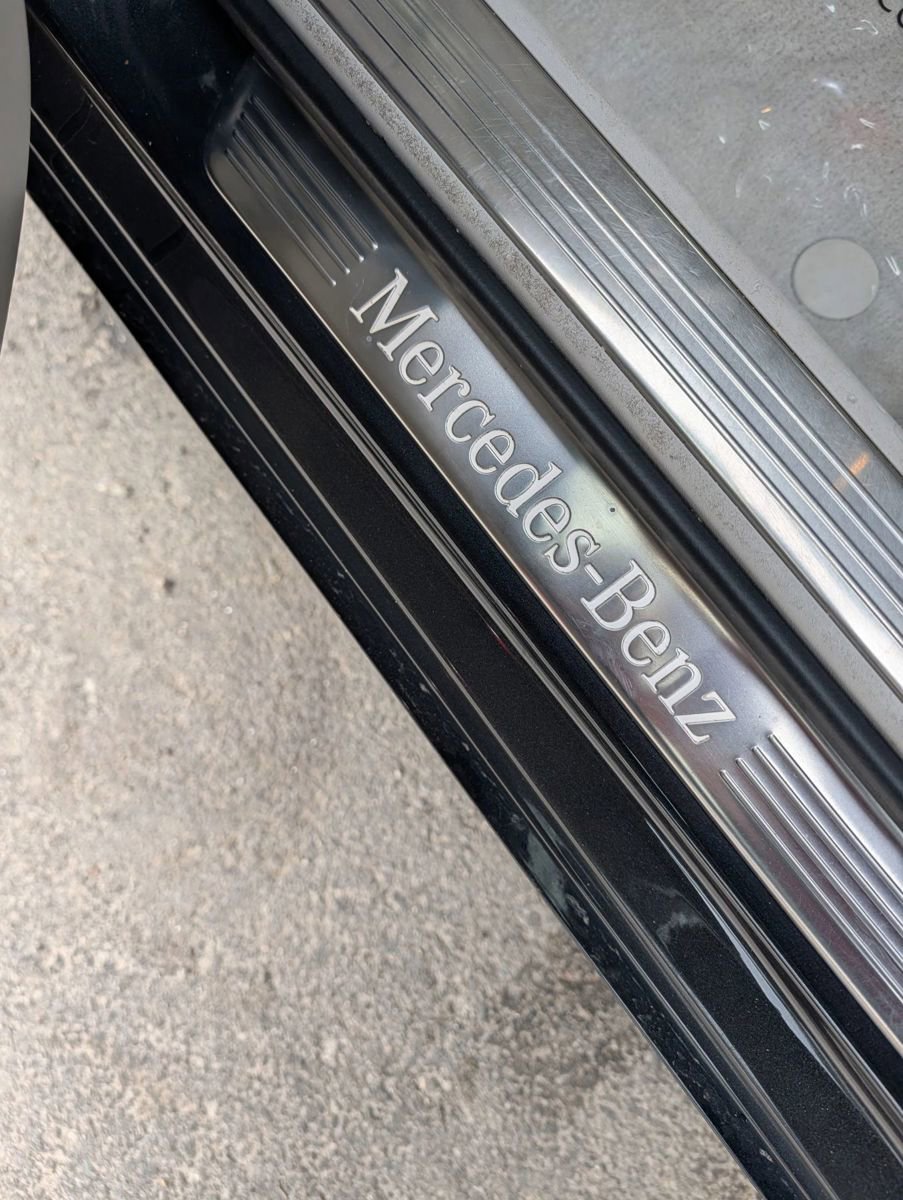 Used 2016 Mercedes-Benz S 550 4MATIC Sedan image 32