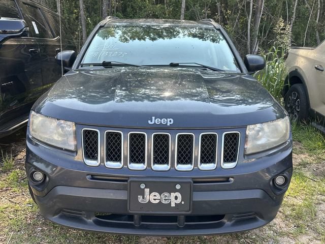 Used 2014 Jeep Compass Sport w/ Power Value Group FWD image 2