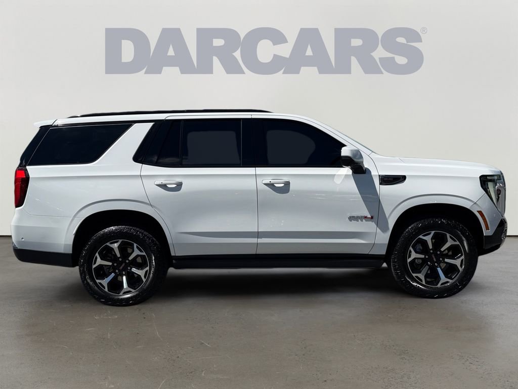 Used 2025 GMC Yukon AT4 w/ AT4 Premium Package AWD/4WD image 8