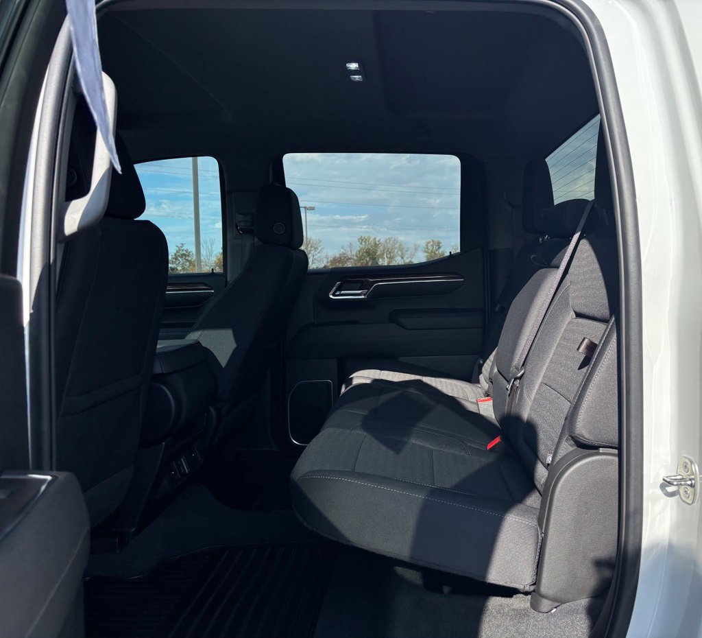 Used 2024 GMC Sierra 1500 Elevation w/ X31 Off-Road Package AWD/4WD image 15