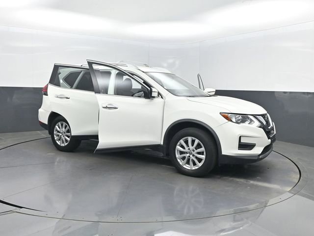 Used 2019 Nissan Rogue SV AWD/4WD image 39