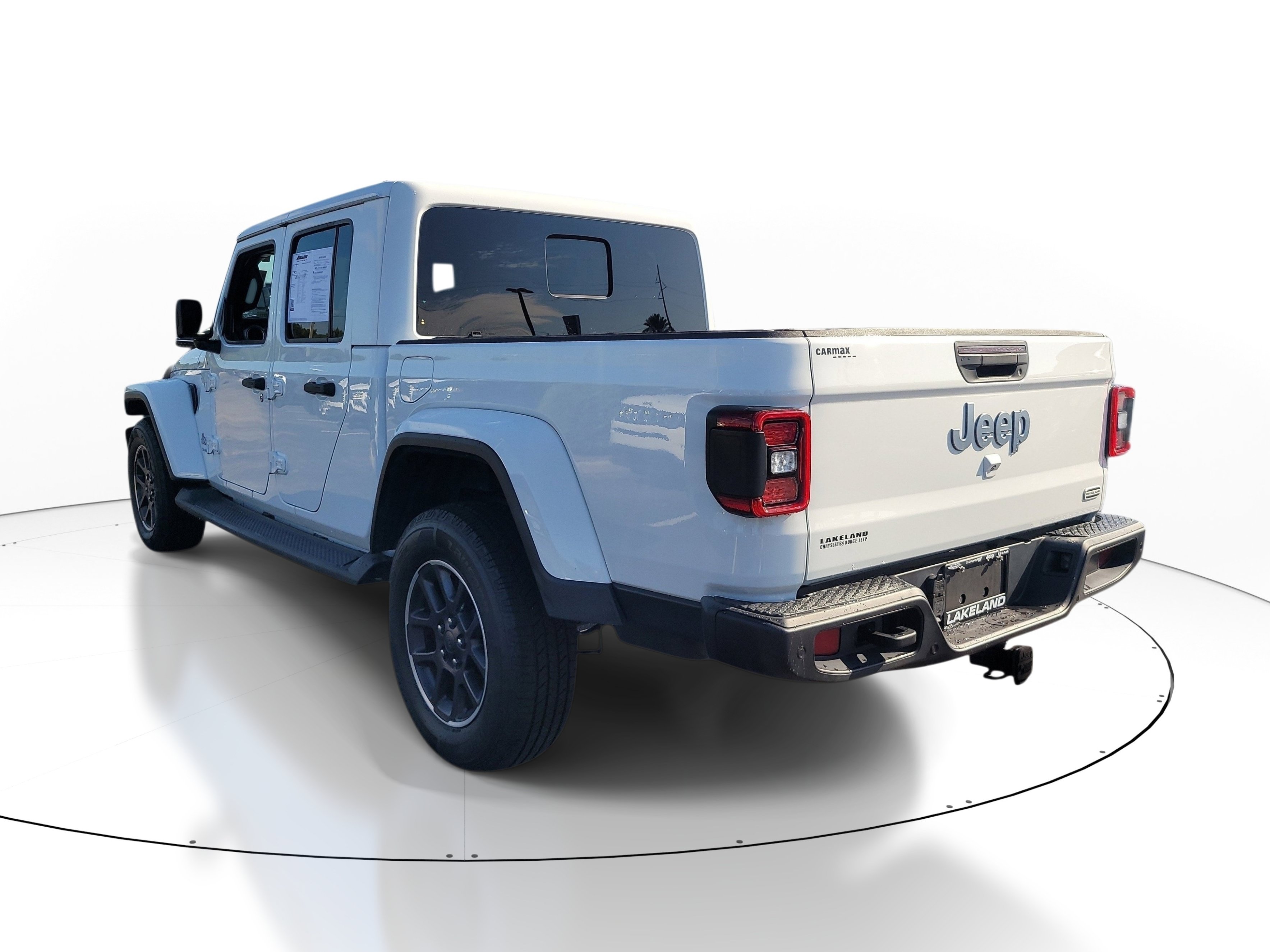 Used 2021 Jeep Gladiator Overland AWD/4WD image 6