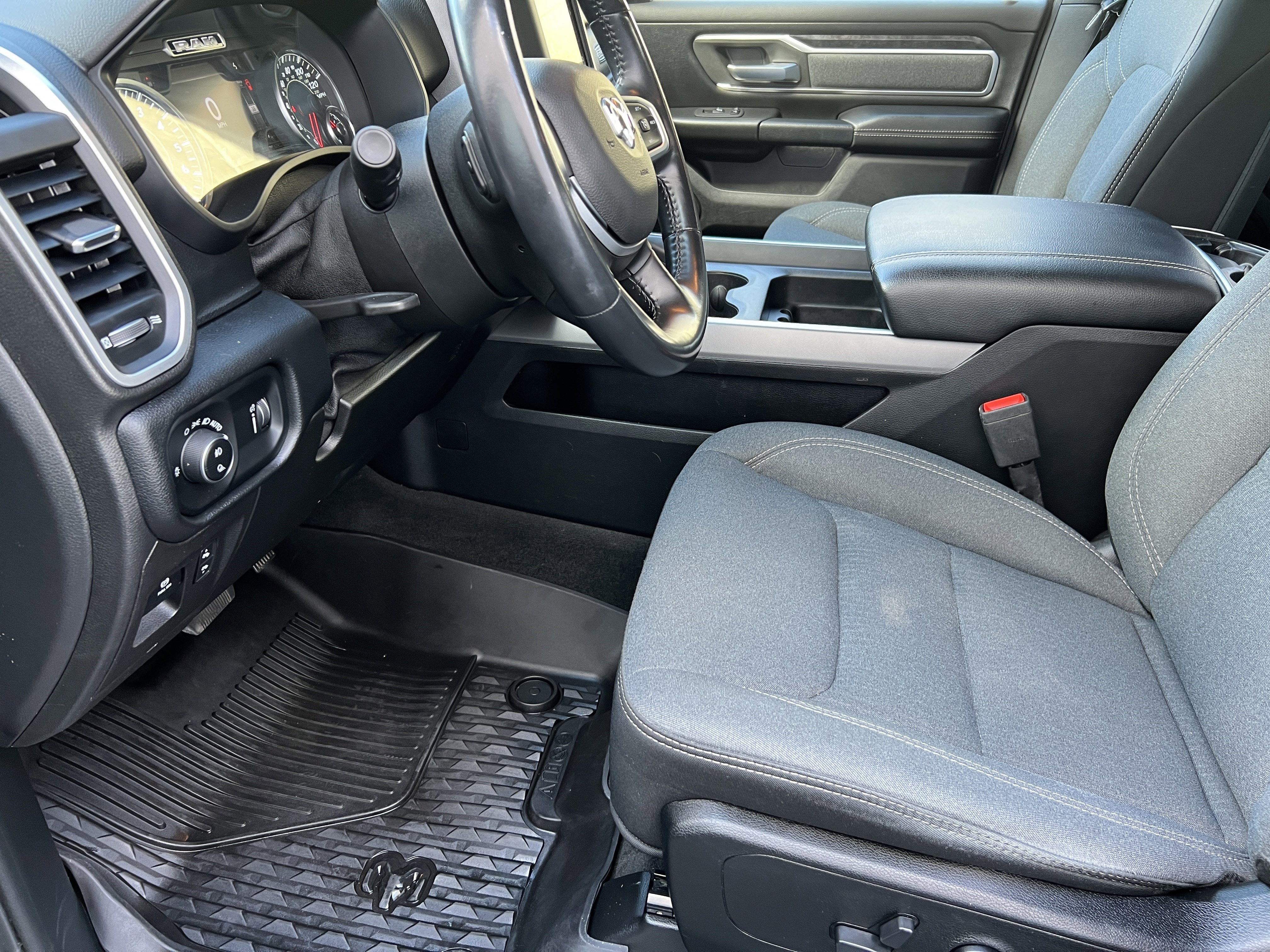 Used 2021 RAM 1500 Big Horn image 15