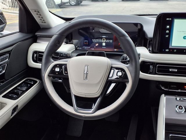 New 2026 Lincoln Aviator 2WD image 11