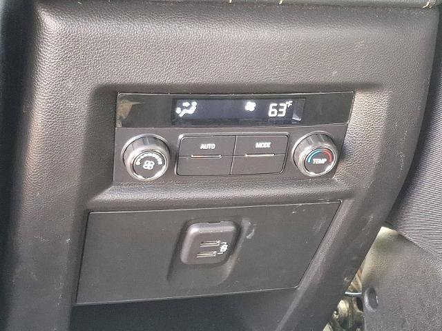 Certified 2024 Chevrolet Traverse LT w/ LPO, Floor Liner Package image 12