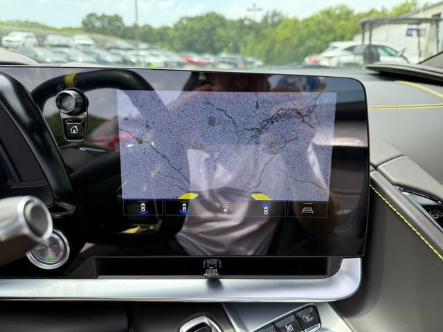 Used 2021 Chevrolet Corvette Stingray w/ Z51 Performance Package image 27