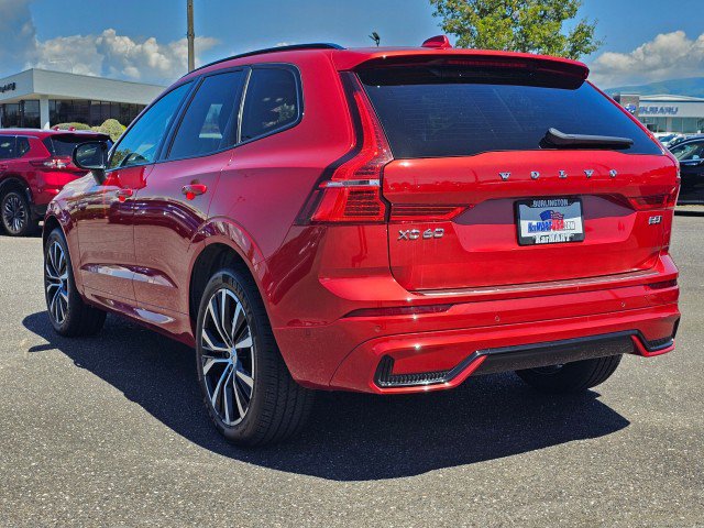 Used 2023 Volvo XC60 B5 Plus AWD/4WD image 5
