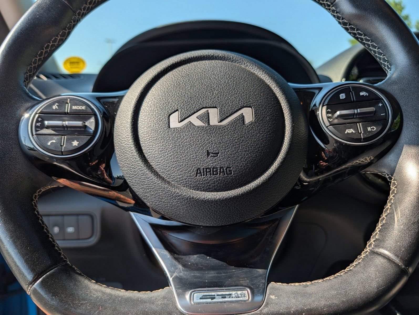 Used 2023 Kia Soul GT-Line FWD image 27