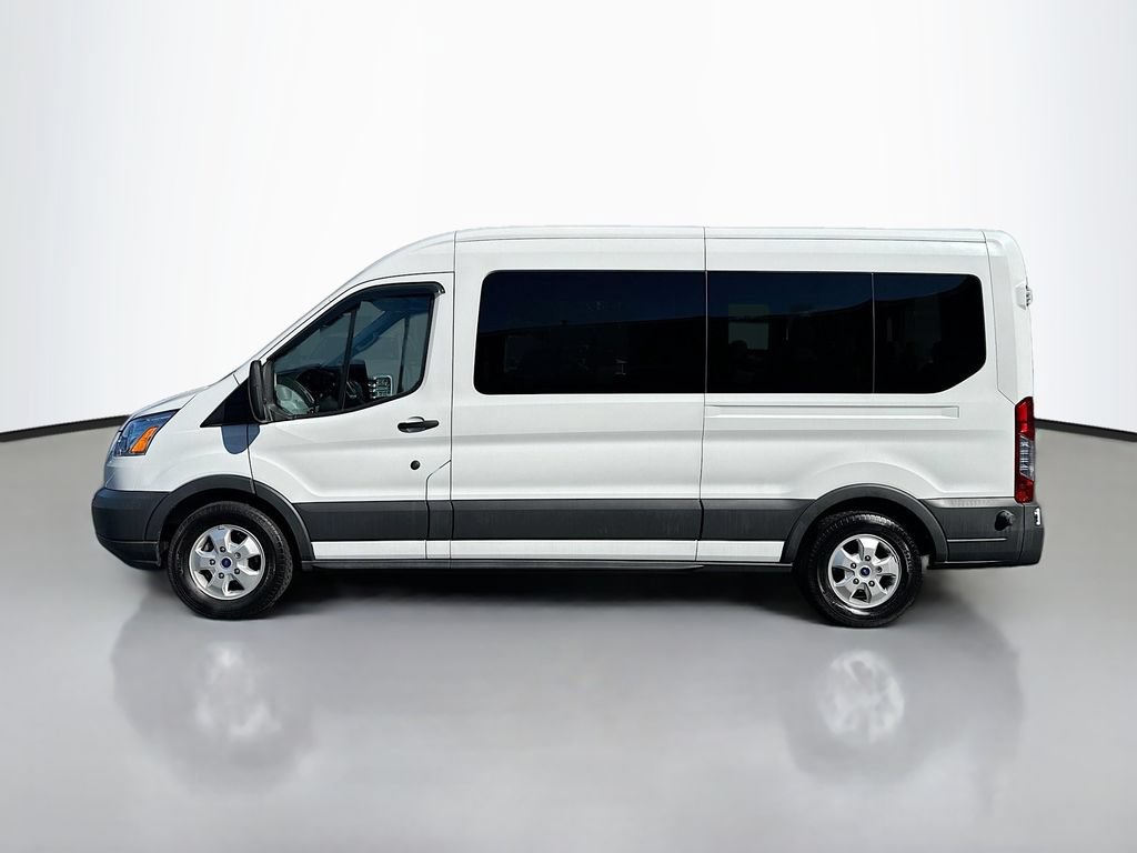 Used 2017 Ford Transit 350 XLT RWD image 9