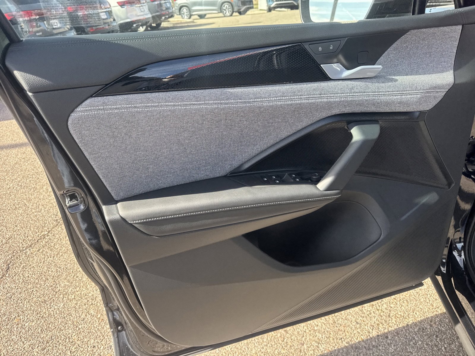 New 2026 Volkswagen Tiguan S image 21