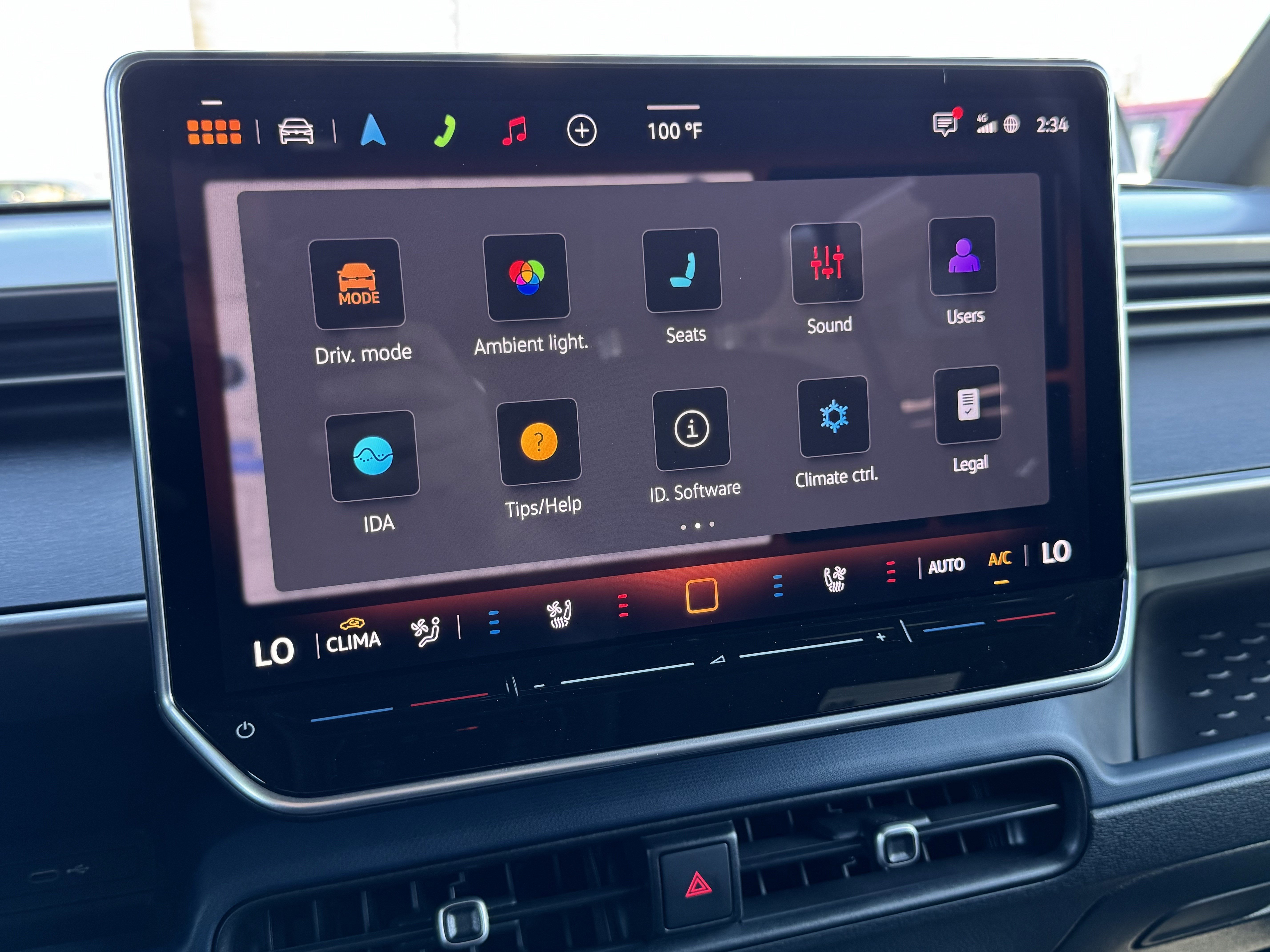 Used 2025 Volkswagen ID. Buzz Pro S image 26