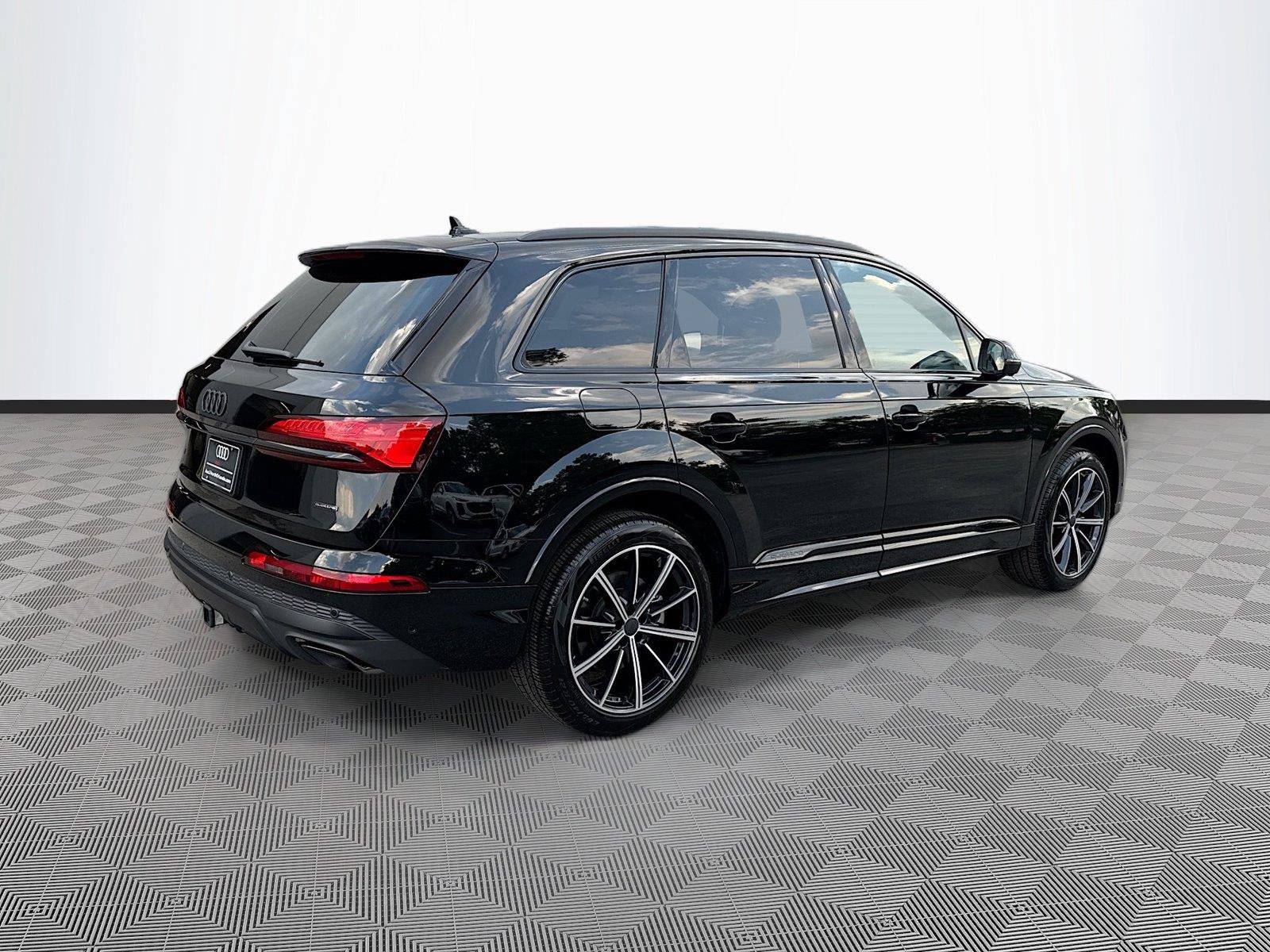 Certified 2026 Audi Q7 2.0T Premium Plus AWD/4WD image 7
