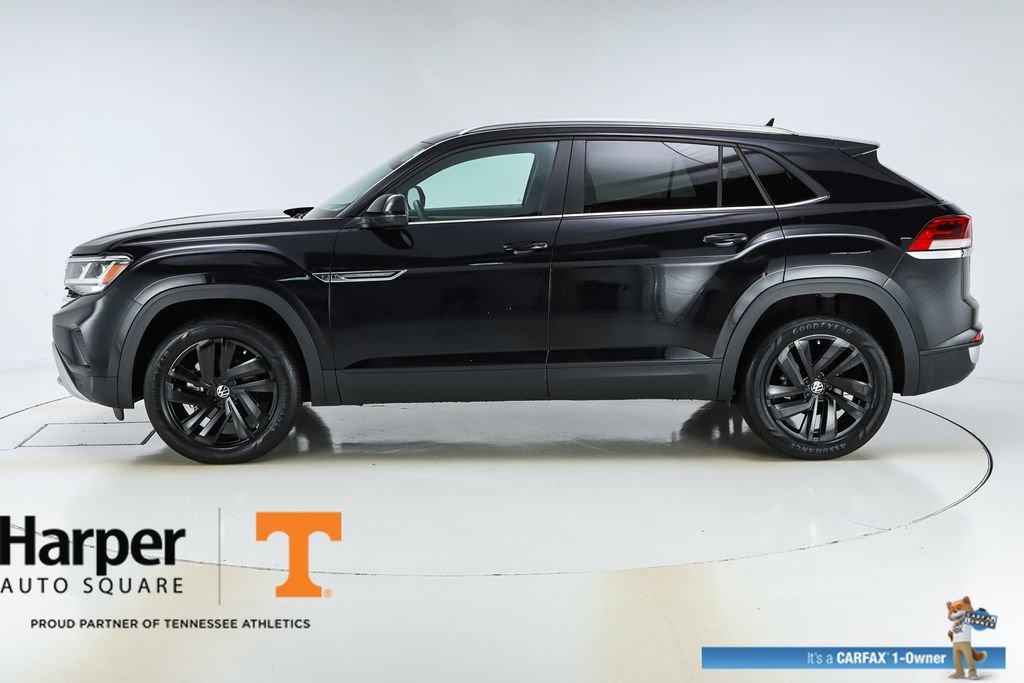 Used 2023 Volkswagen Atlas Cross Sport SE FWD image 2