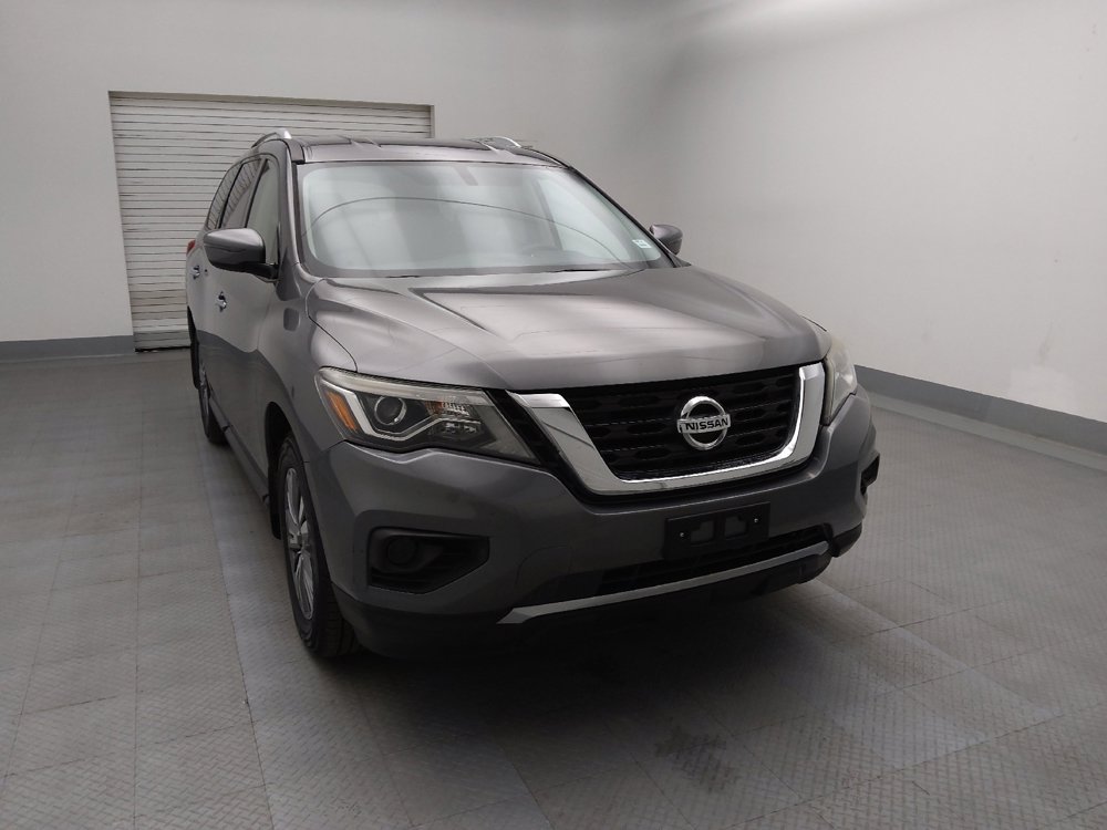 Used 2020 Nissan Pathfinder S image 14