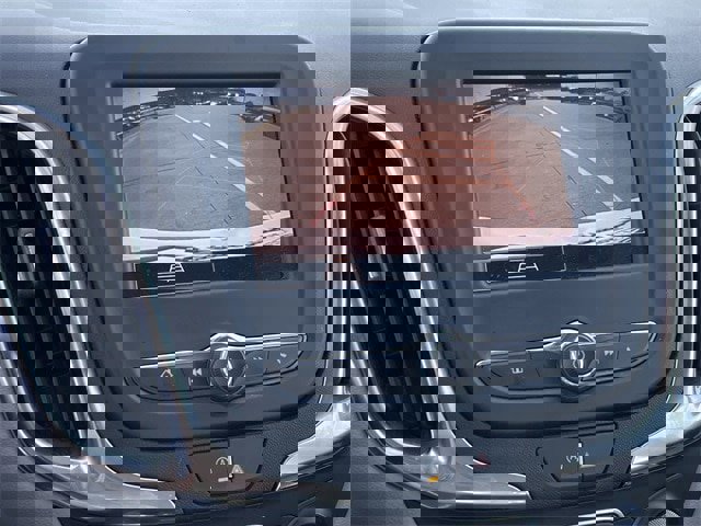 Used 2024 Chevrolet Equinox LS image 16