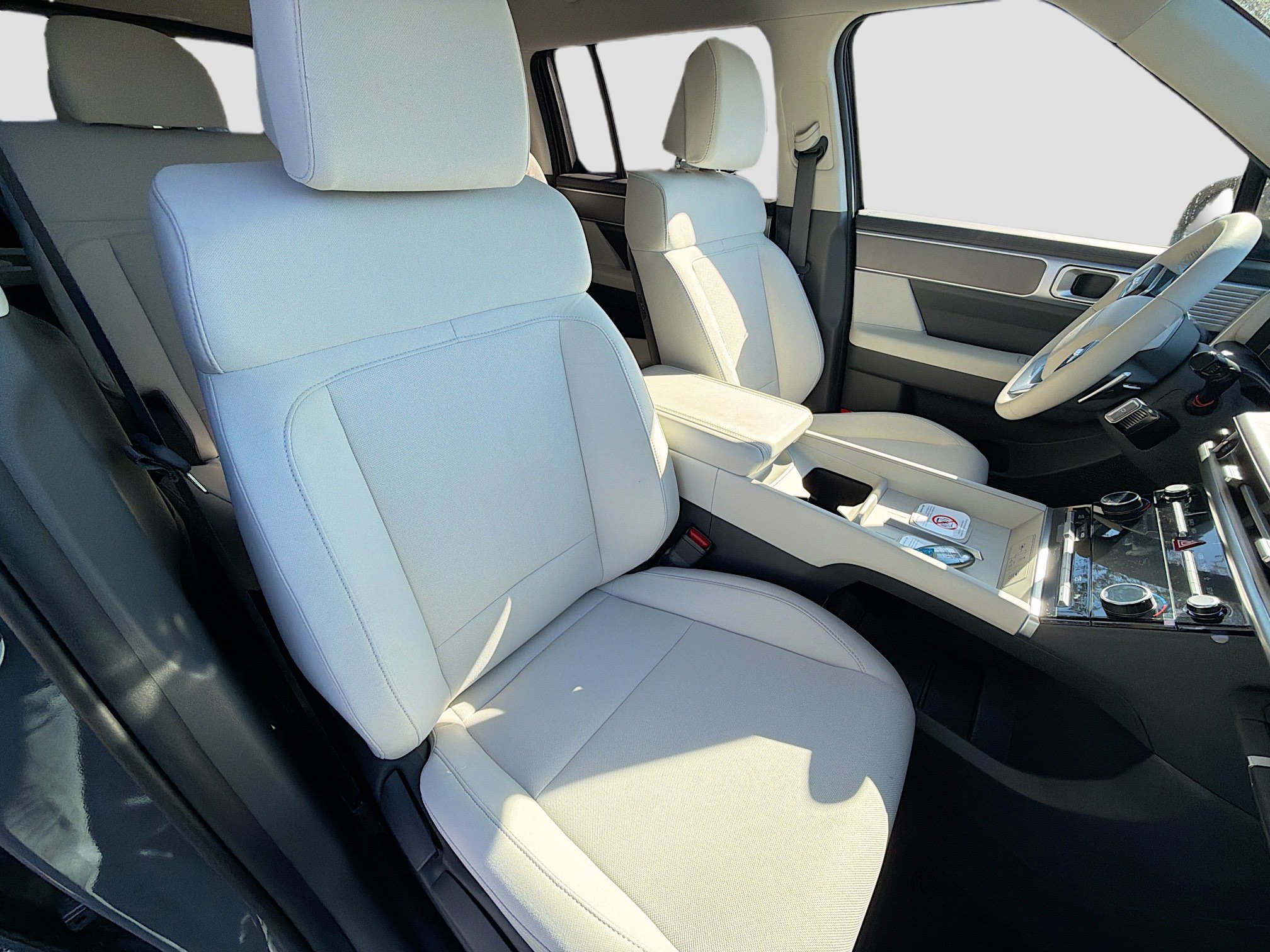 New 2026 Hyundai Santa Fe SE FWD image 15
