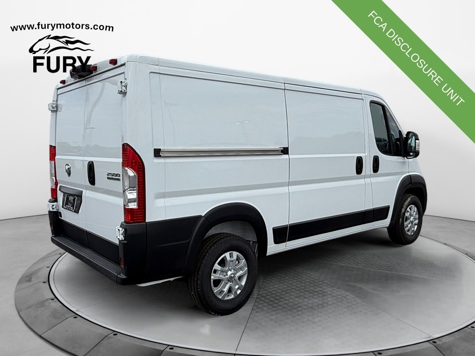 Used 2025 RAM ProMaster 2500 w/ Quick Order Package 22G SLT FWD image 3