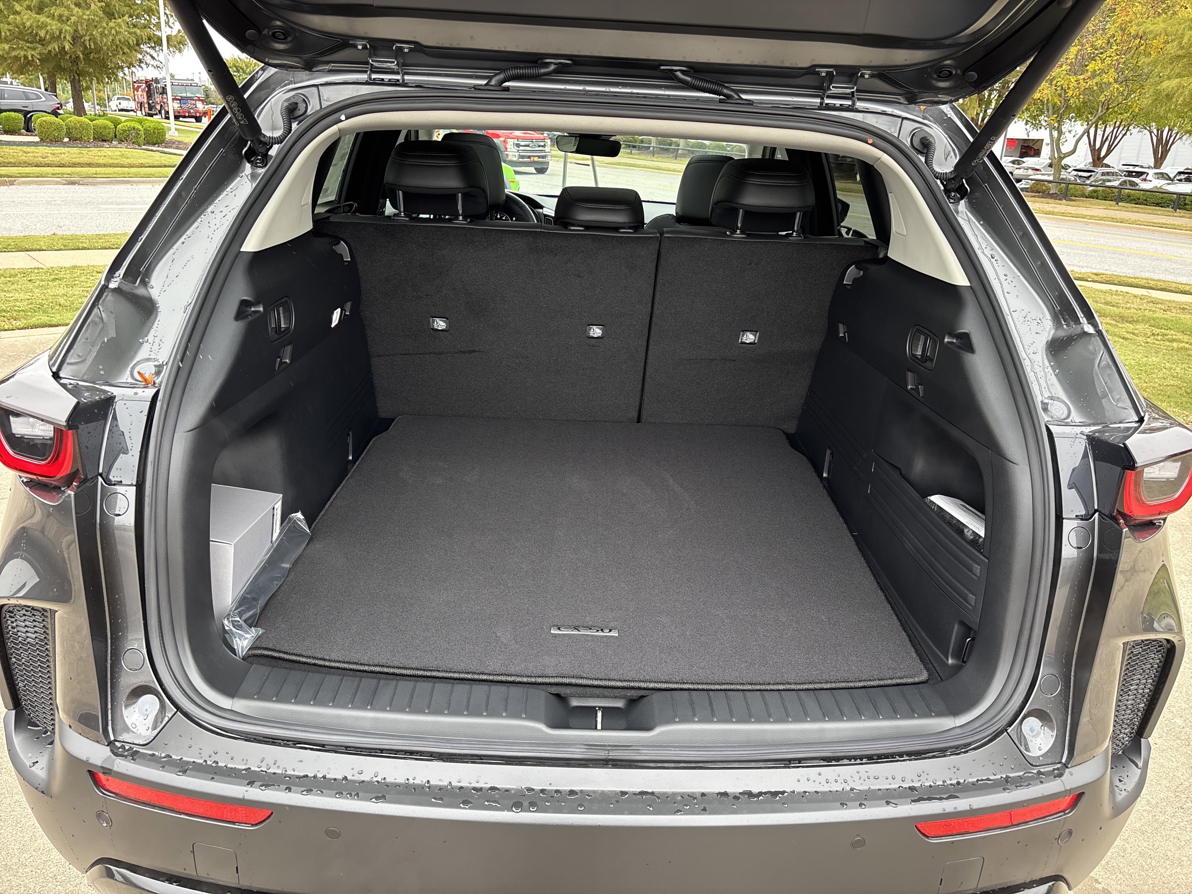 New 2026 MAZDA CX-50 AWD 2.5 Hybrid w/ Cargo Package image 8