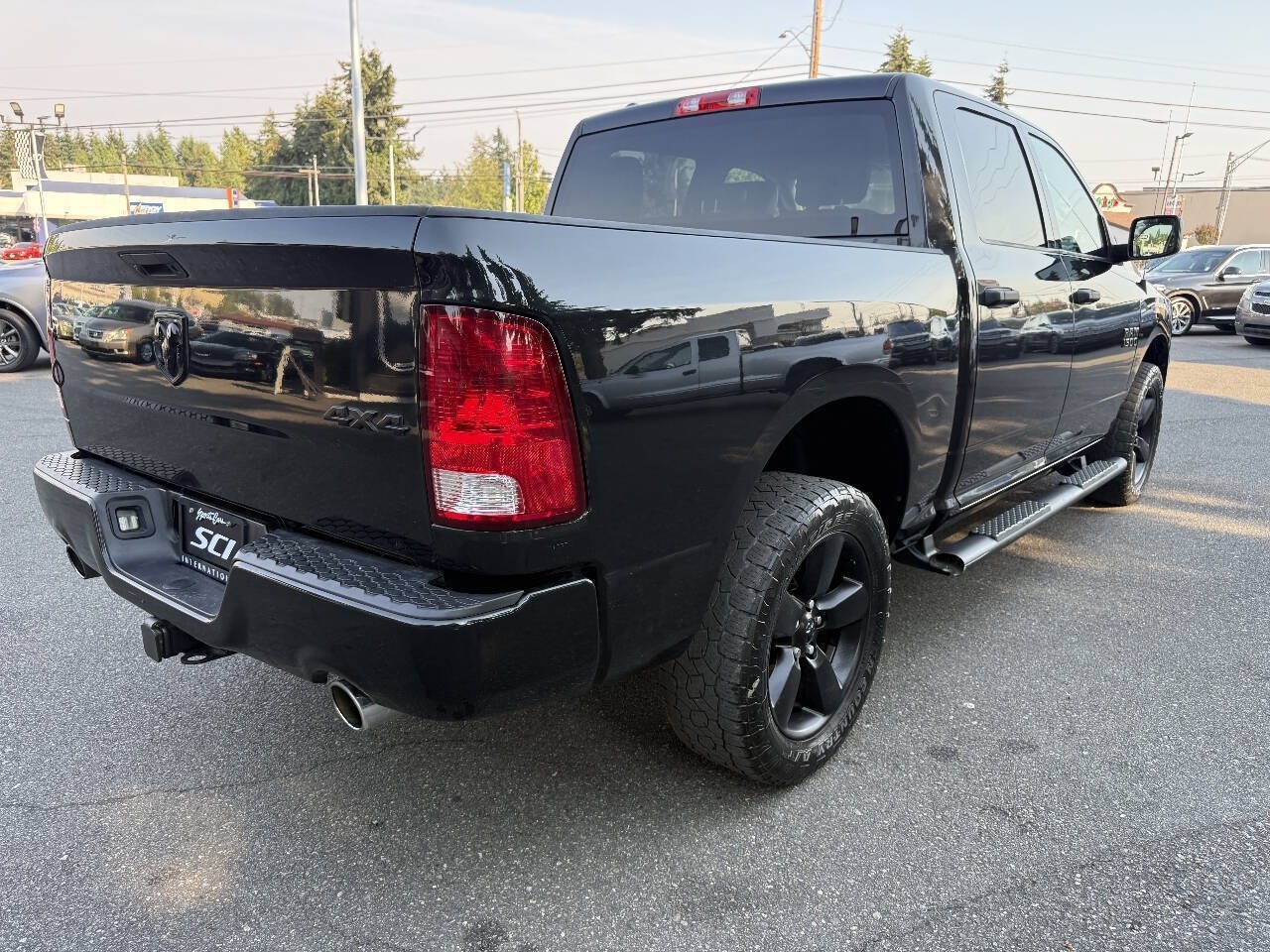 Used 2018 RAM 1500 Express w/ Wheel & Sound Group AWD/4WD image 6