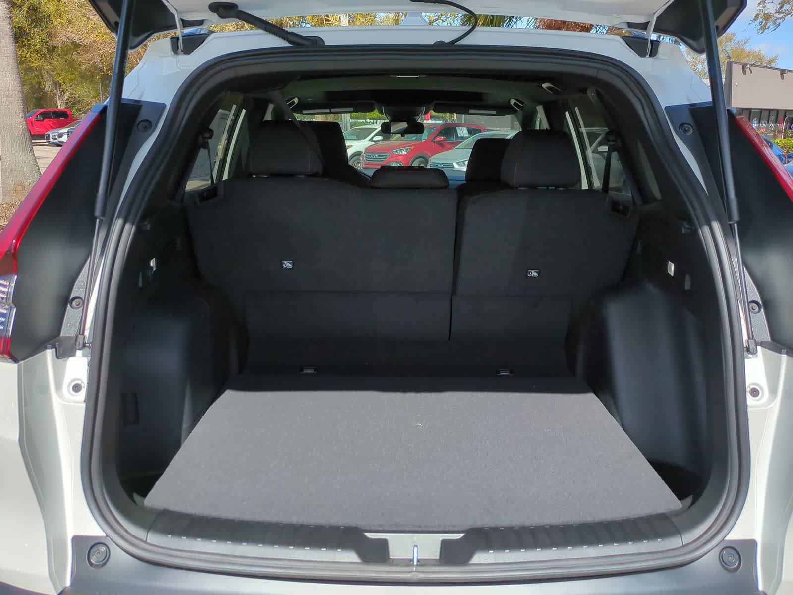 Used 2025 Honda CR-V Sport image 12