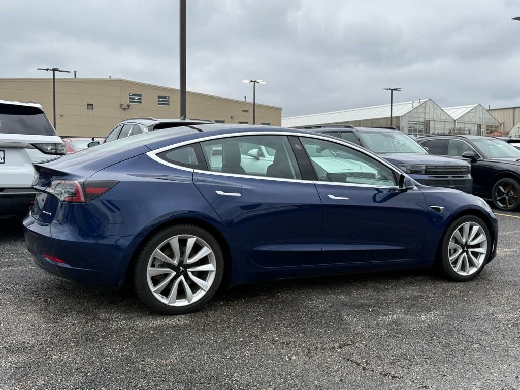 Used 2018 Tesla Model 3 Long Range image 9