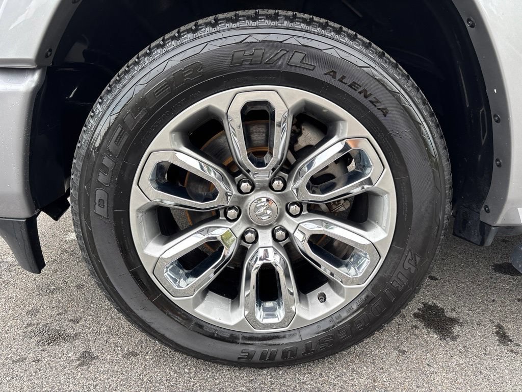 Used 2020 RAM 1500 Laramie w/ Sport Appearance Package RWD image 11