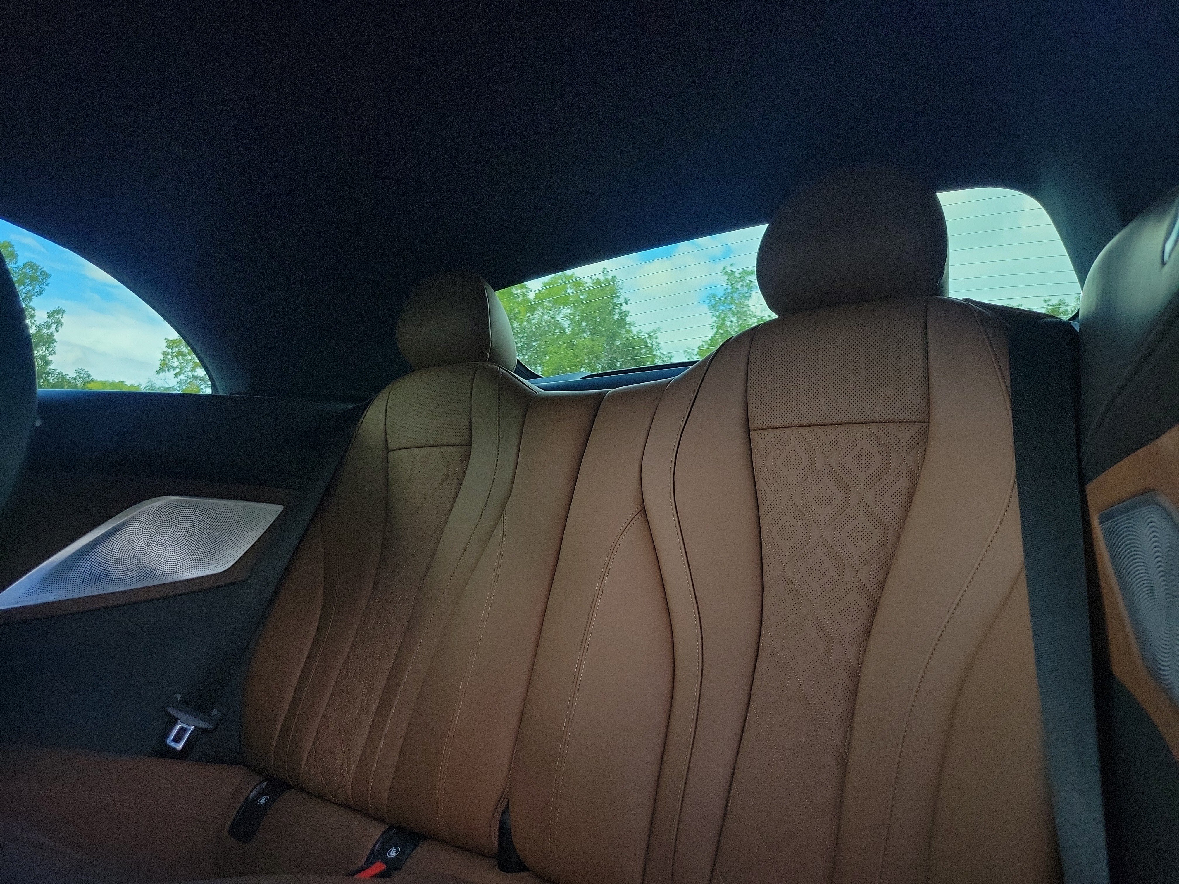 Used 2020 BMW M8 Convertible AWD/4WD image 10