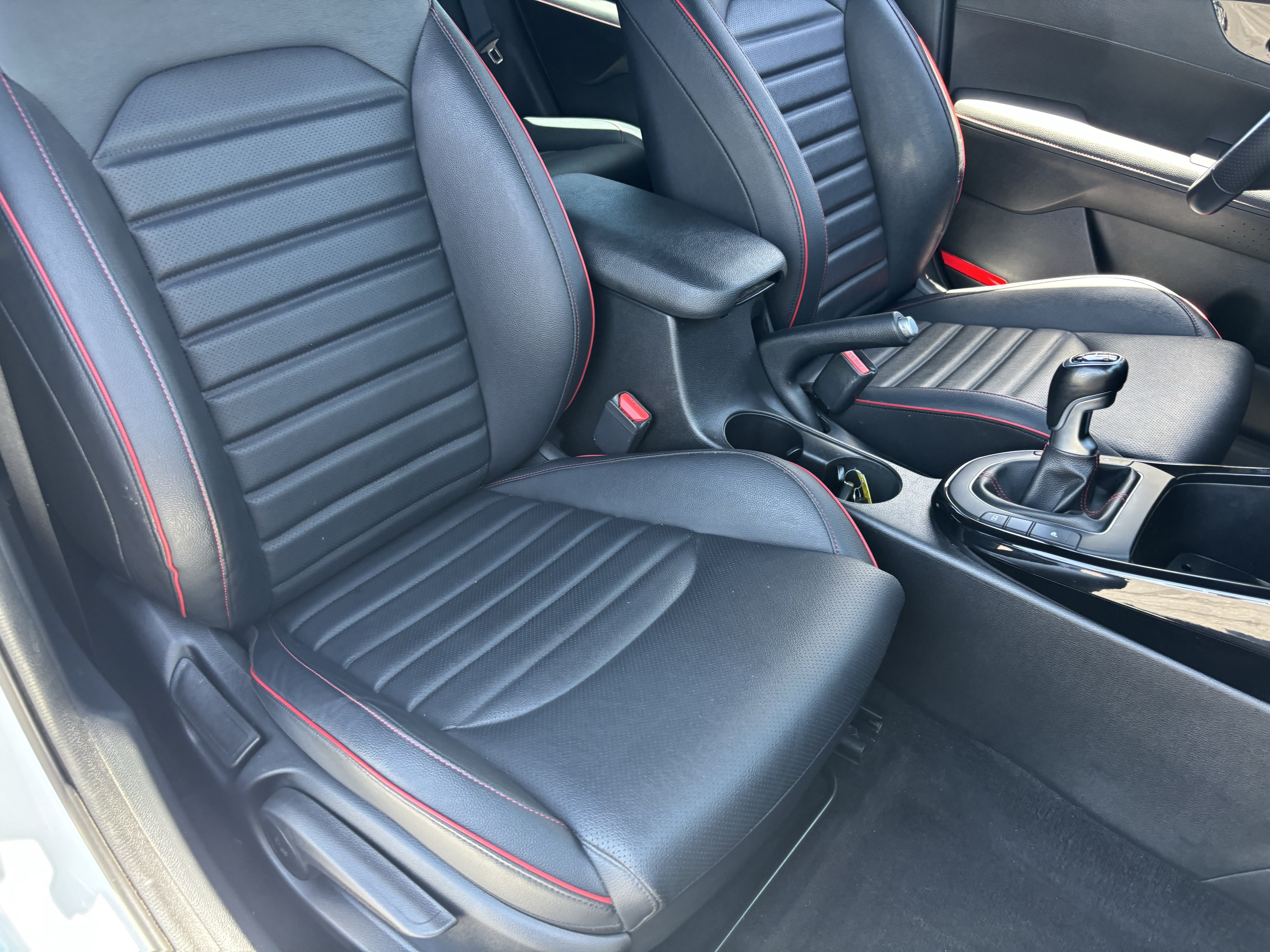 Certified 2023 Kia Forte GT FWD image 8