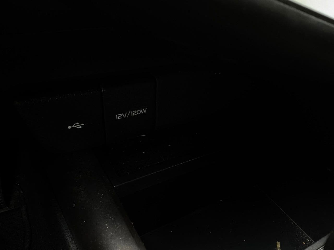 Used 2024 Toyota Camry SE FWD image 23