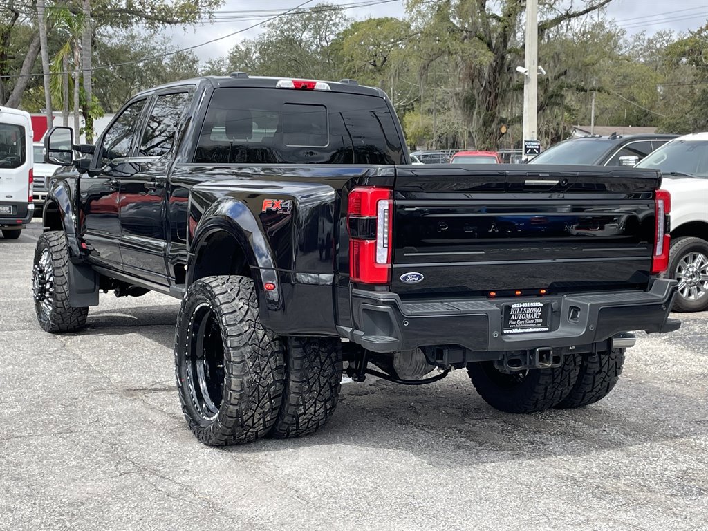 Used 2023 Ford F450 Platinum w/ FX4 Off-Road Package image 22