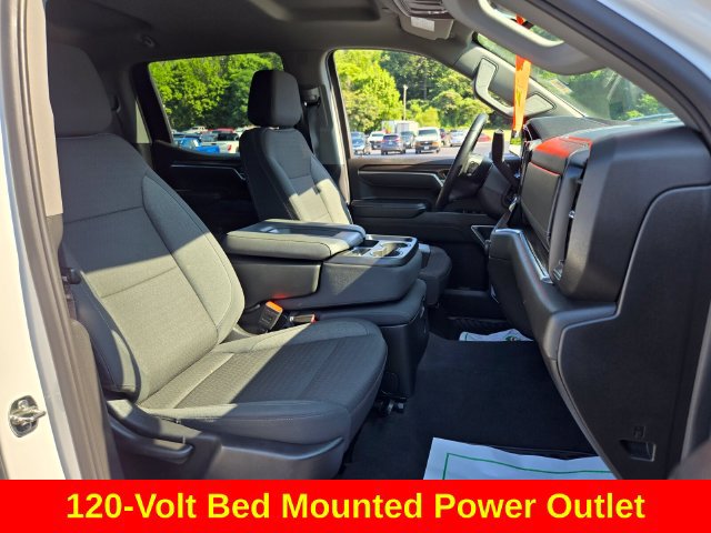 Used 2025 Chevrolet Silverado 1500 LT AWD/4WD image 21