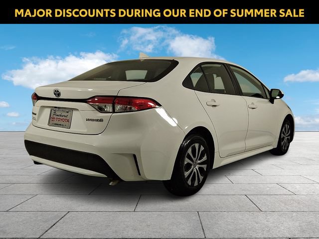Used 2022 Toyota Corolla LE FWD image 8