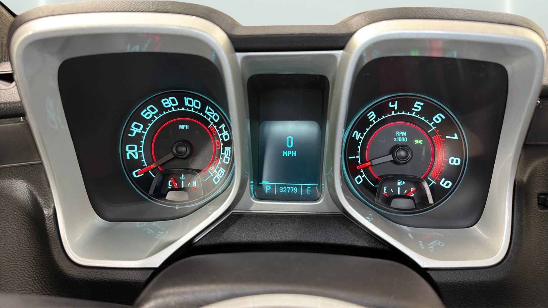 Used 2010 Chevrolet Camaro SS w/ RS Package RWD image 29
