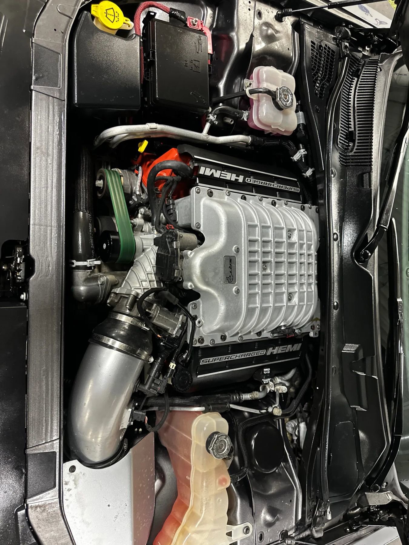 Used 2016 Dodge Challenger SRT Hellcat image 19