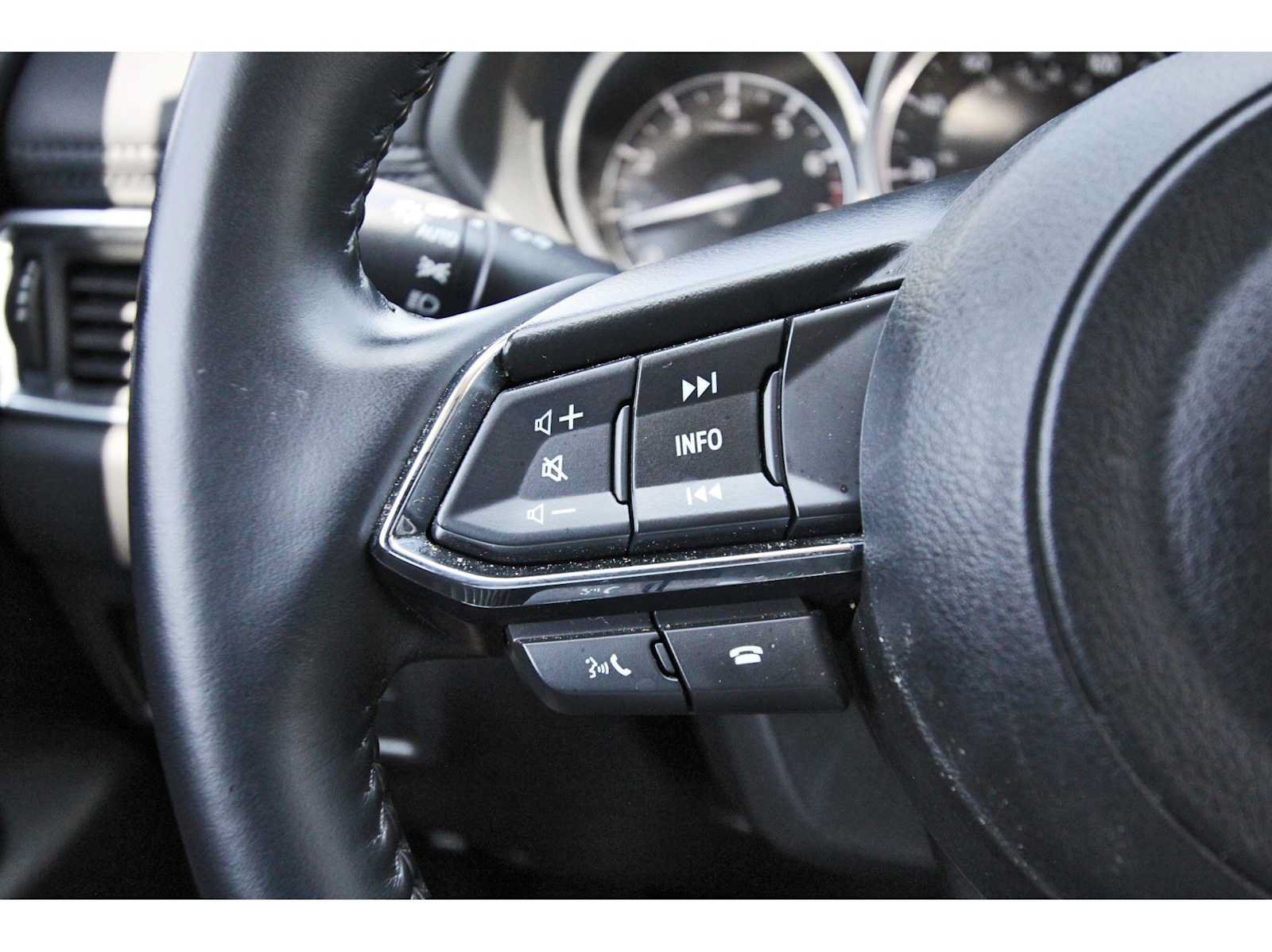 Used 2025 MAZDA CX-5 AWD 2.5 S w/ Preferred Package image 15