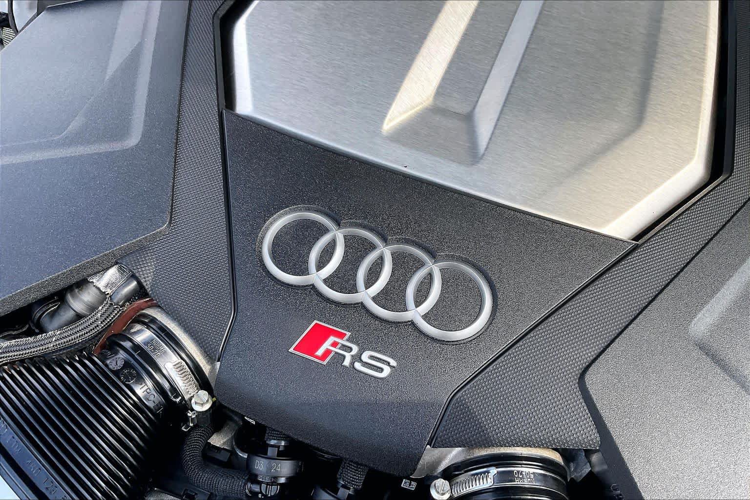 Used 2025 Audi RS 6 performance AWD/4WD image 33