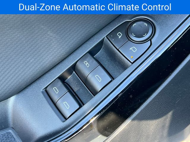 New 2026 Chevrolet Equinox LT w/ Convenience Package II image 15